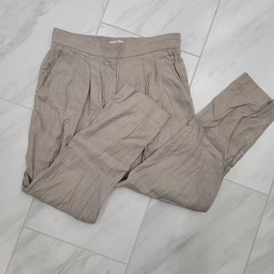 Babaton Women's Beige Pants Size 6